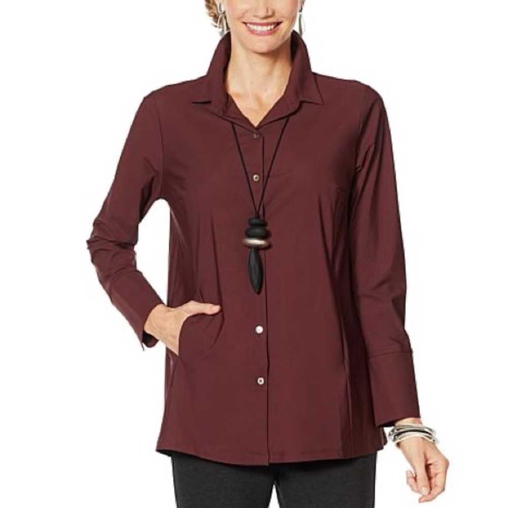 Marla Wynne button down blouse with pockets